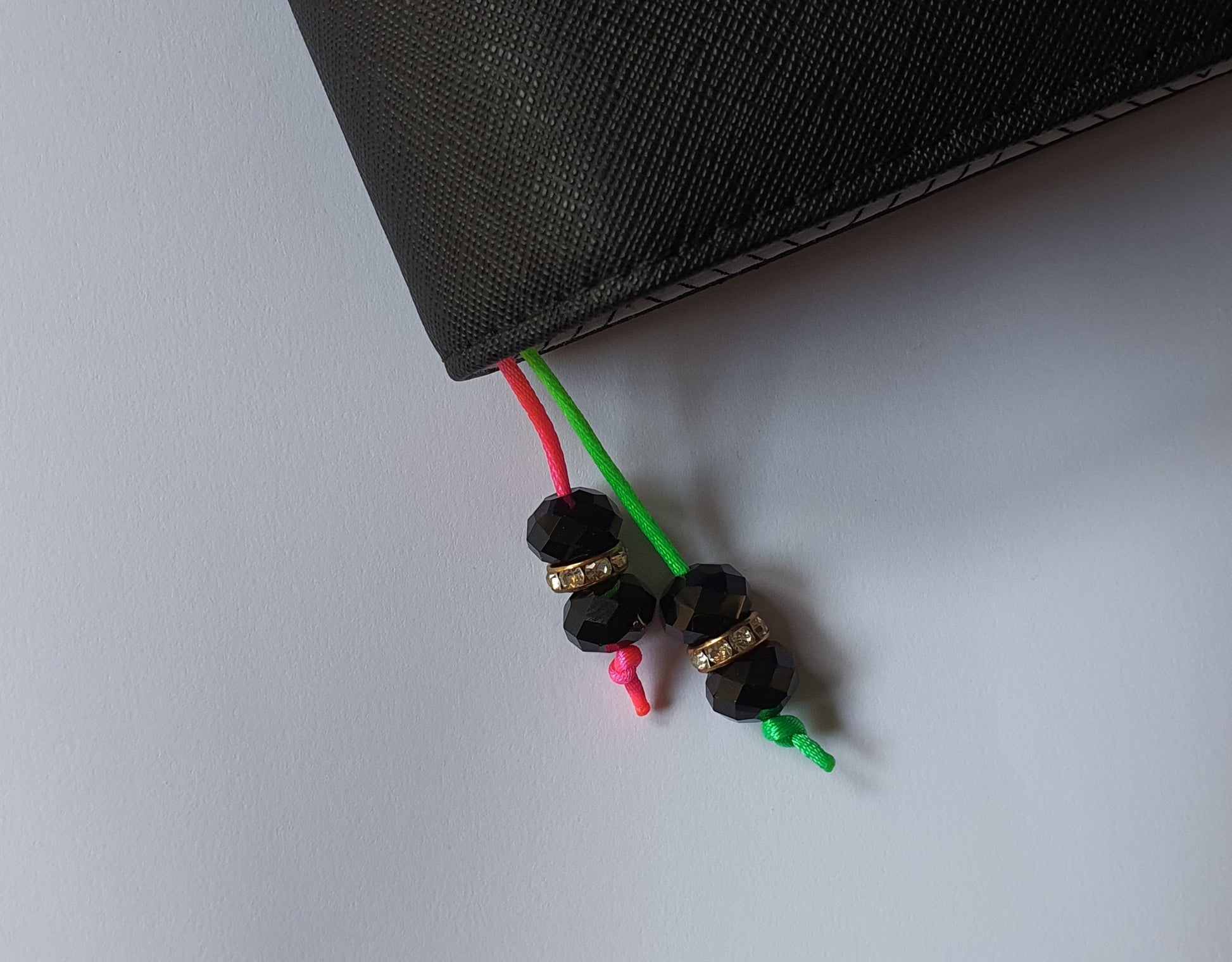 C003 | Candy Planner Charm (4572633235525)