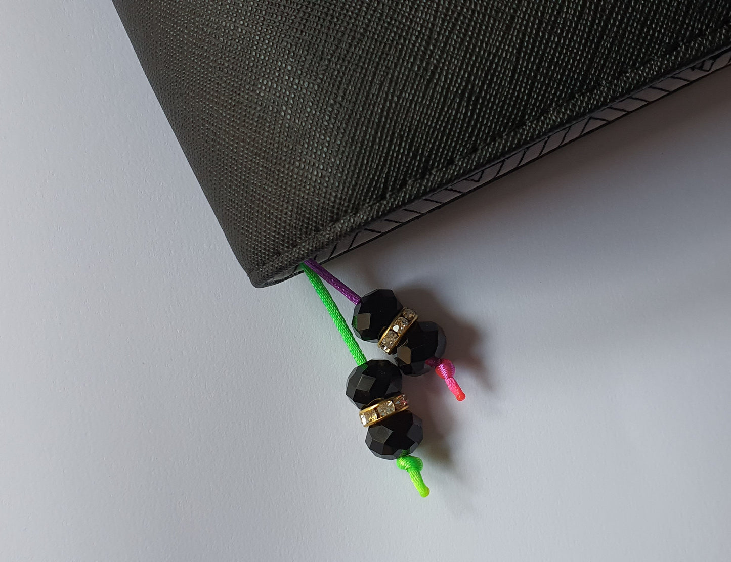 C007 | Lolly Planner Charm (4572638117957)